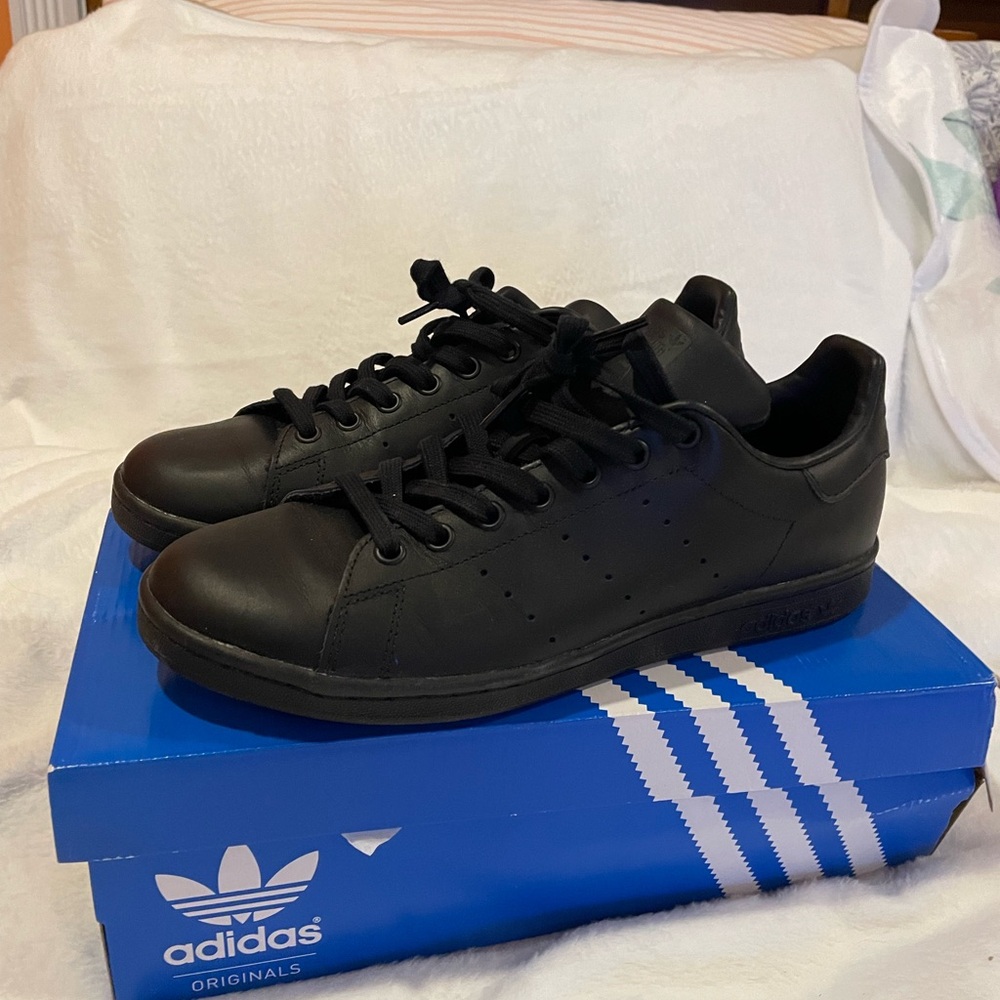 Adidas Stan smith size 9